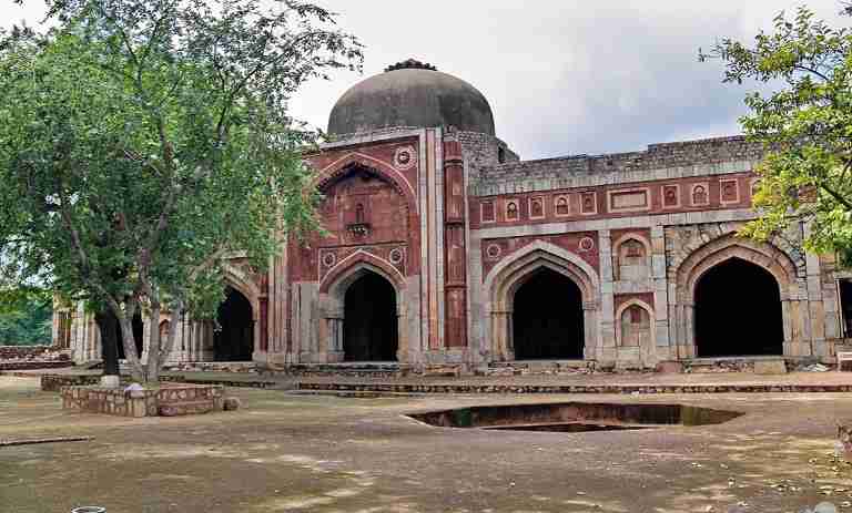 Jamali – Kamali Mosque, Delhi