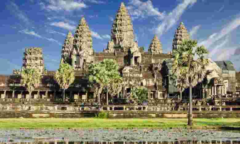 Angkor Wat (Cambodia)