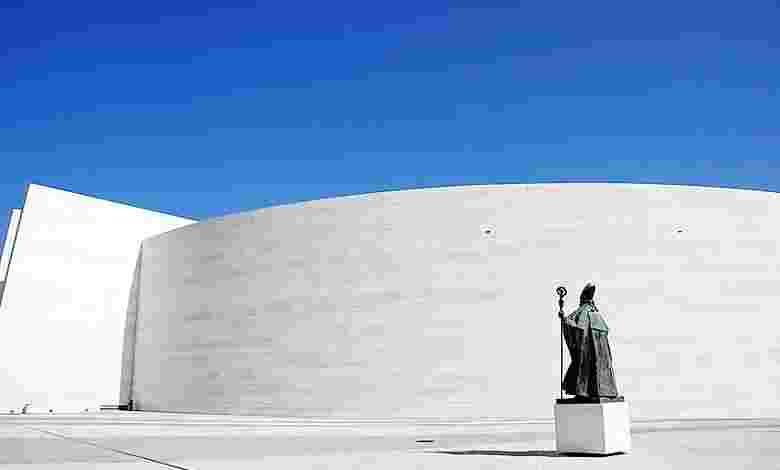 Church of the Holy Trinity (Santarem, Portugal)