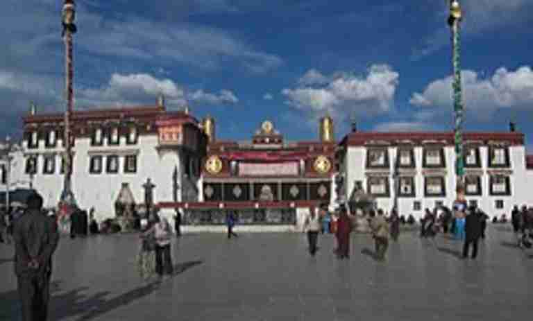 jokhang temple, lhasa, tibet