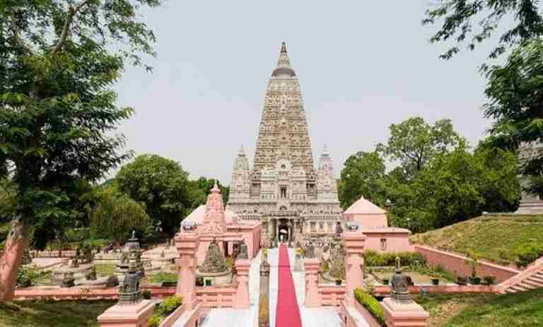 mahabodhi temple, bodh gaya, india