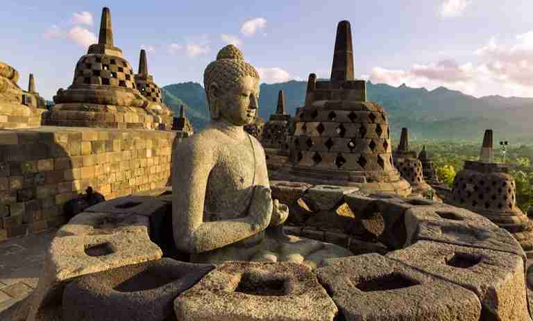 10 Oldest Buddhist Temples in the World
