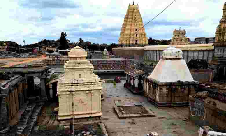 Sree Virupaksha Temple, Hampi